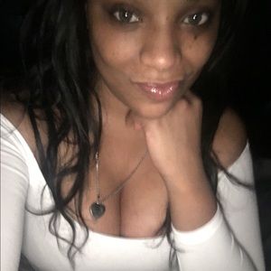 Meet your Posher, Allie